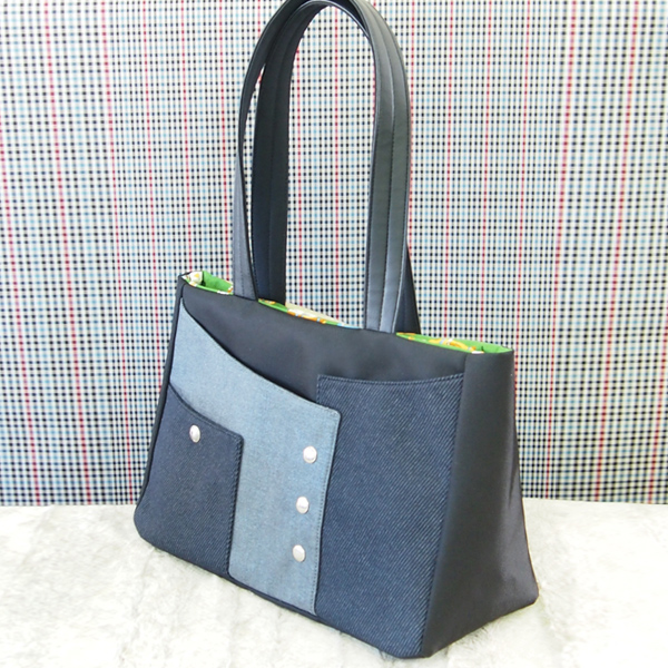 Square Tote Bag * Black & Rame Denim（四角いトートバッグ・黒とラメ入りデニム）