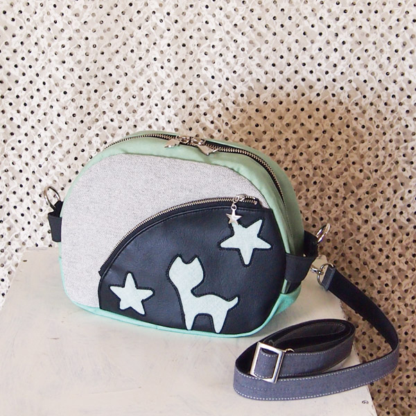 Box Shoulder * Mint Black Cat（ボックスショルダー・ミントと黒とねこ）