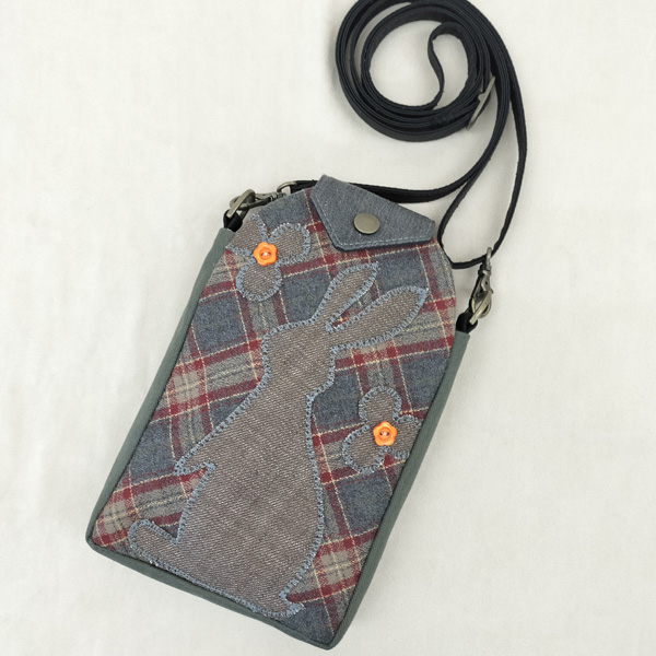 Mobile Shoulder * Red Gray Check Rabbit（ワーク＆スマホショルダー・赤とグレーのチェック柄とうさぎ）