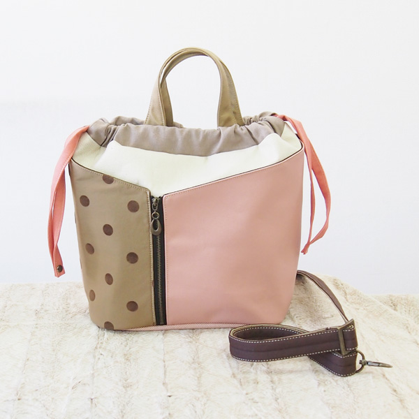 2WAY Drawstring Tote & Shoulder * Light Pink Leather（2WAY巾着トートショルダー・淡いピンクのレザー）