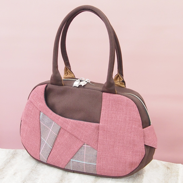 Oval Boston  * Dark Pink Check（楕円ボストン・ピンクとチェック柄）